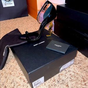 Only worn once, Size 11 (European) Equivalent to a Size 9 (US)